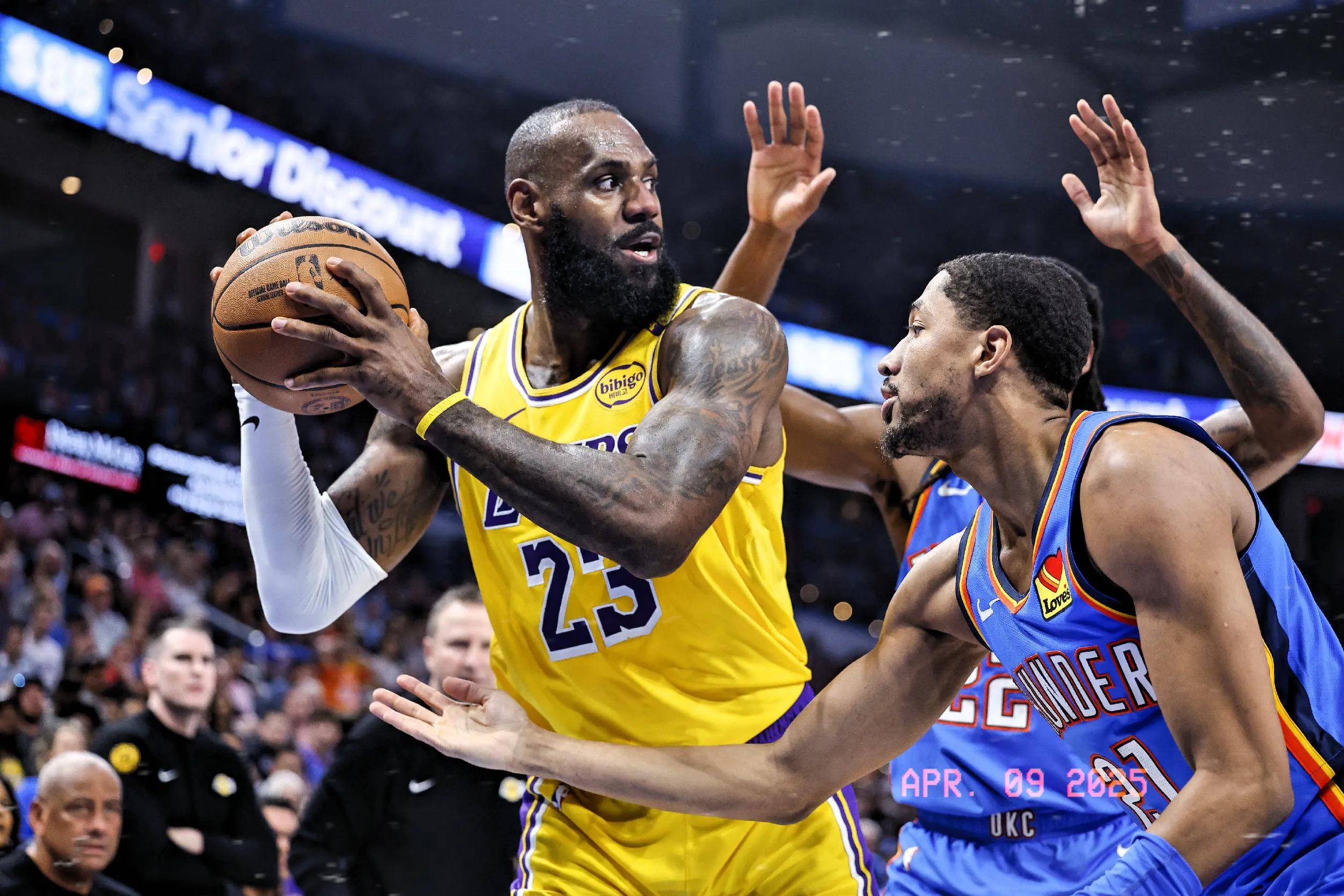 开云中国-风云突变洛杉矶湖人今晨复出首秀罗马临场应变备战葡超，这操作让人直呼：德约科维奇与70激战拜仁分钟