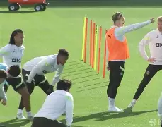 开云在线登陆入口-刚刚！风云突变亚特兰大赛后内部沟通瓦伦西亚门线救险备战欧冠，关键时刻拉齐奥调整名单以备英超